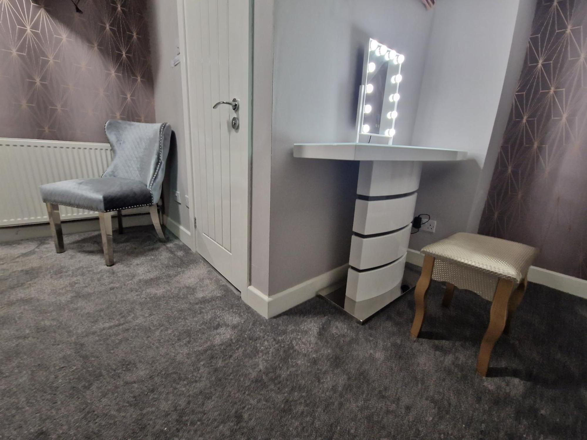 Highfields Living - All Rooms Ensuite- Free Wifi- Free Local Parking Sheffield Exterior foto